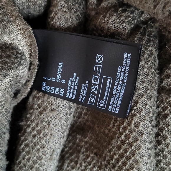 H&M Quarter Zip Teddy Sweater - Picture 3 of 6